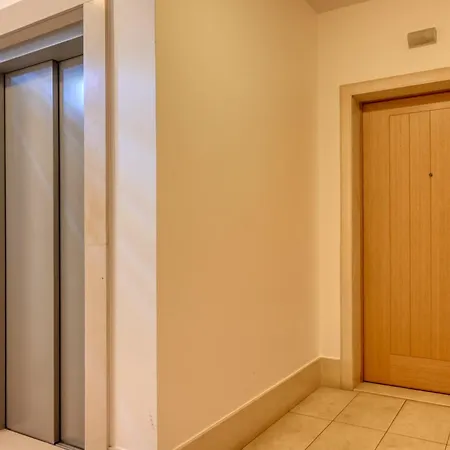 Atrium, A In Madeira *