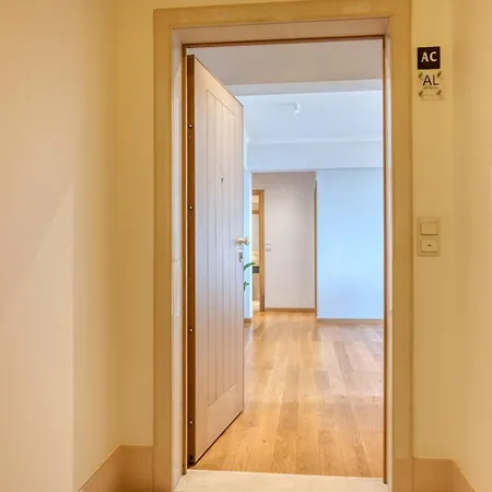 Atrium, A In Madeira